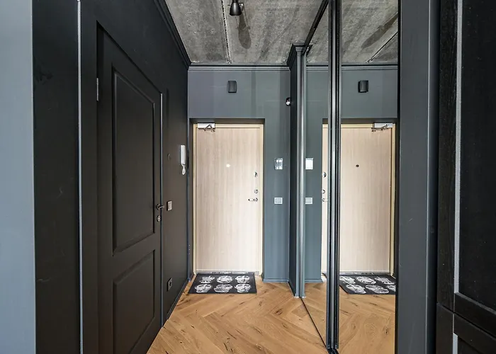 City Center Panoramic Penthouse With Rooftop Terrace - Self Check-In