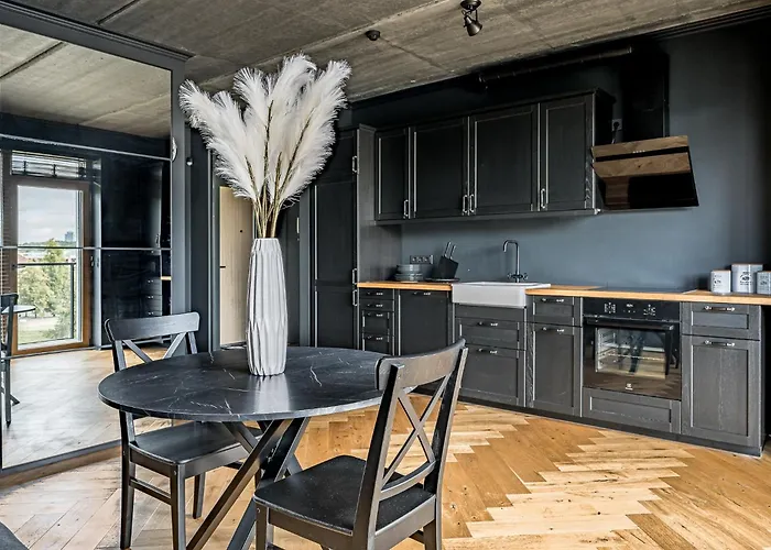 City Center Panoramic Penthouse With Rooftop Terrace - Self Check-In