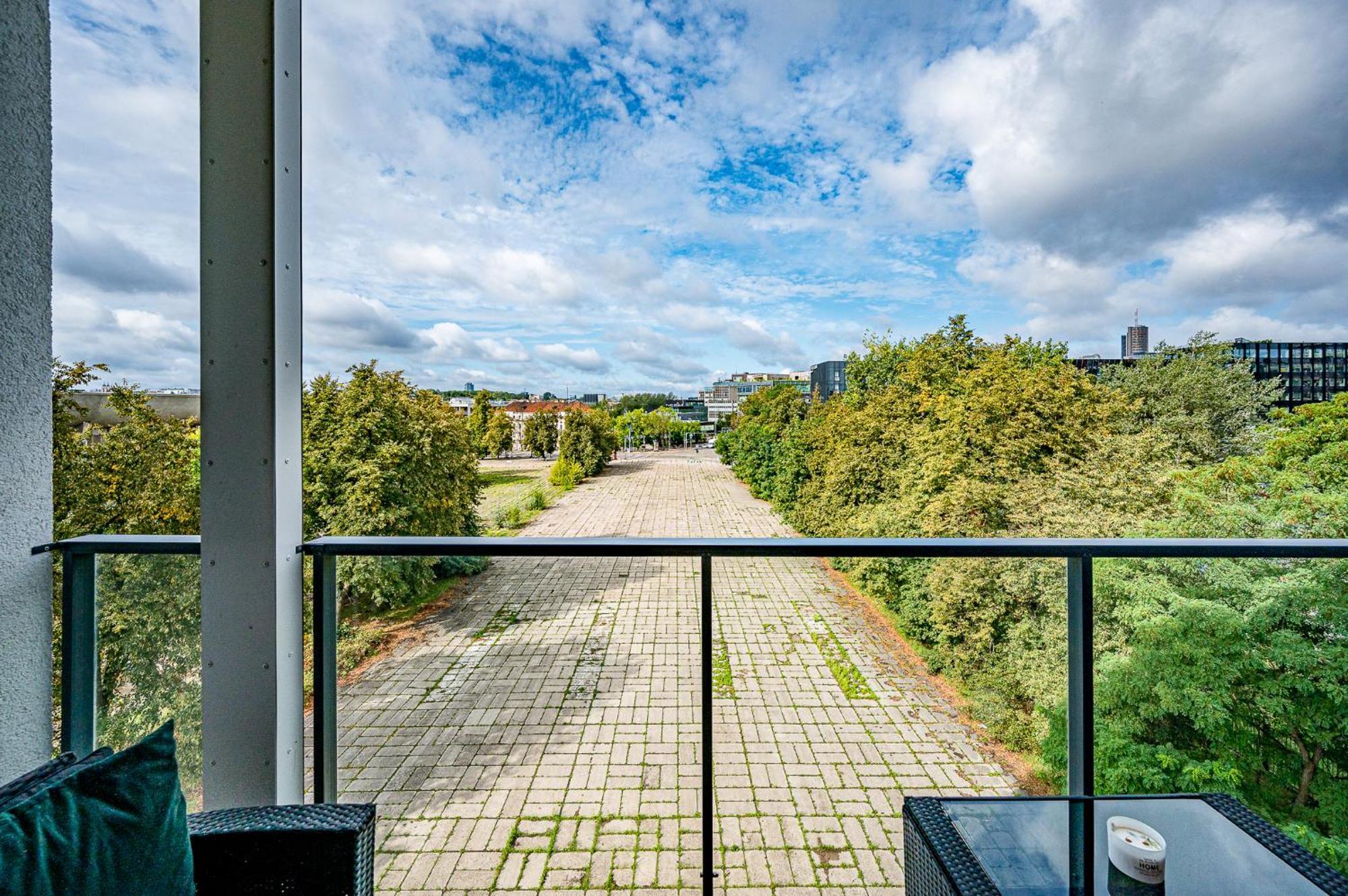 Apartment Center Panoramic Penthouse With Rooftop Terrace - Self Check-in *